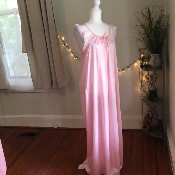 Vintage Other - Vintage Nightgown Pink Long Nighty Lace Sleeves